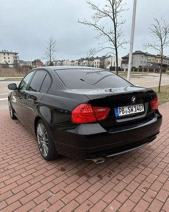 BMW Seria 3 cena 24900 przebieg: 238000, rok produkcji 2010 z Suwałki małe 37